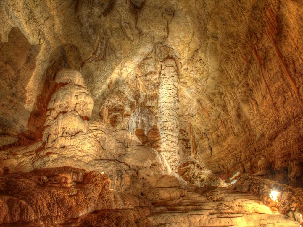 driving from Dallas to San Antonio stop and see the formations in the Natural bridge cavern