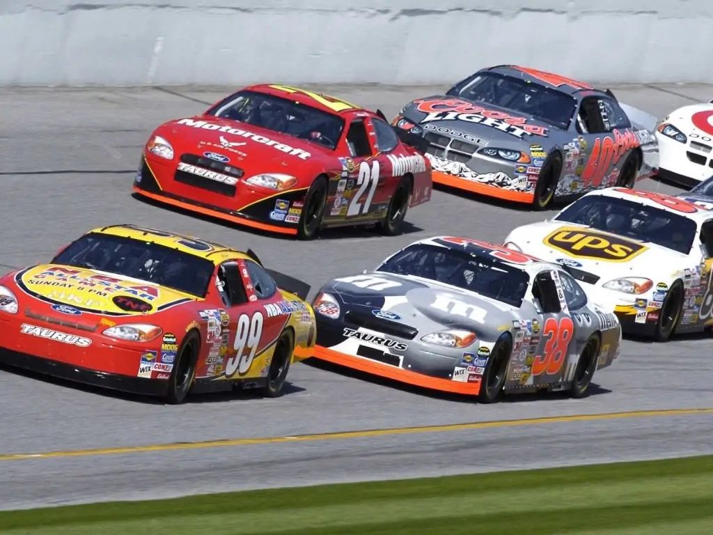 cars racing